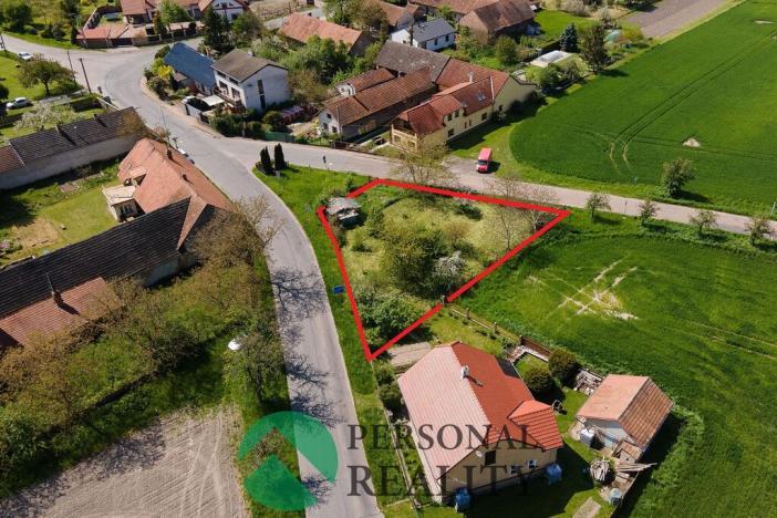 Prodej pozemku pro bydlení, Moravany - Platěnice, 910 m2