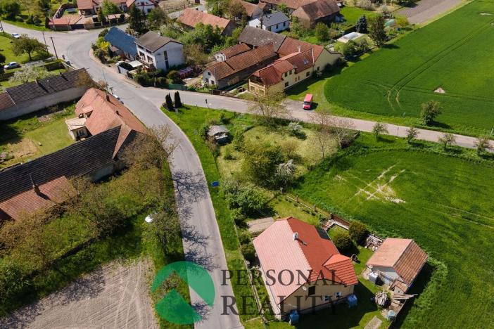 Prodej pozemku pro bydlení, Moravany - Platěnice, 910 m2