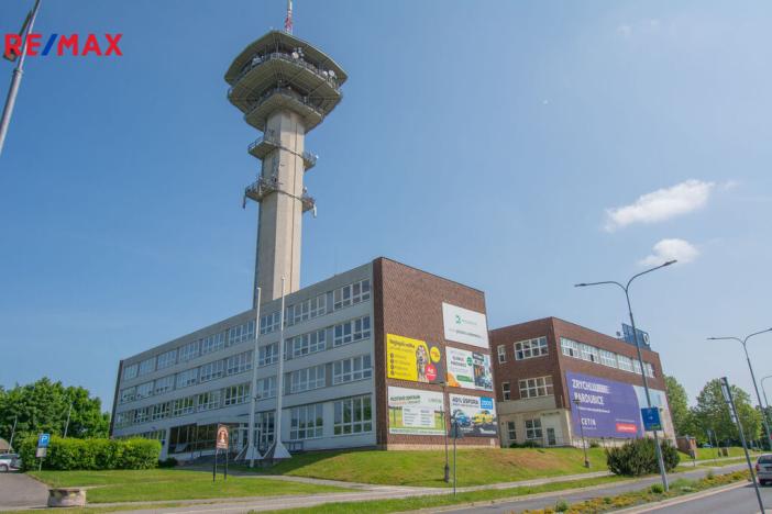 Pronájem kanceláře, Pardubice - Zelené Předměstí, Masarykovo náměstí, 321 m2