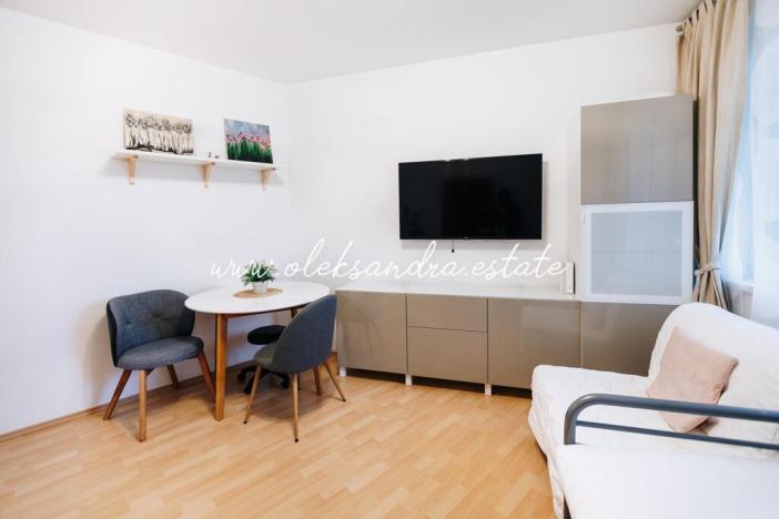 Pronájem bytu 2+kk, Praha - Troja, Mazurská, 38 m2