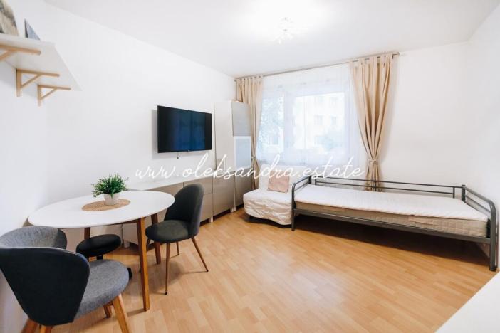 Pronájem bytu 2+kk, Praha - Troja, Mazurská, 38 m2