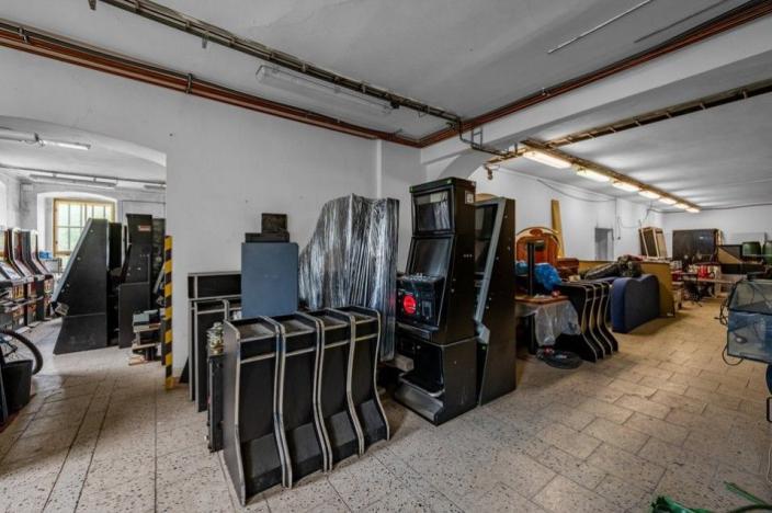 Prodej komerční nemovitosti, Klášterec nad Ohří, Chomutovská, 1350 m2