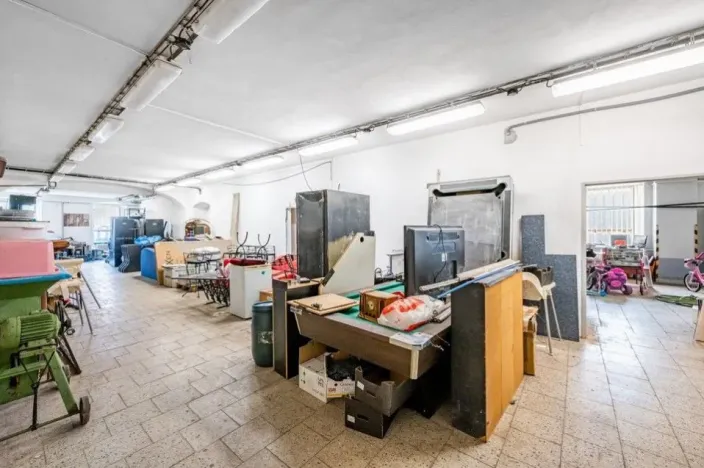 Prodej komerční nemovitosti, Klášterec nad Ohří, Chomutovská, 1350 m2