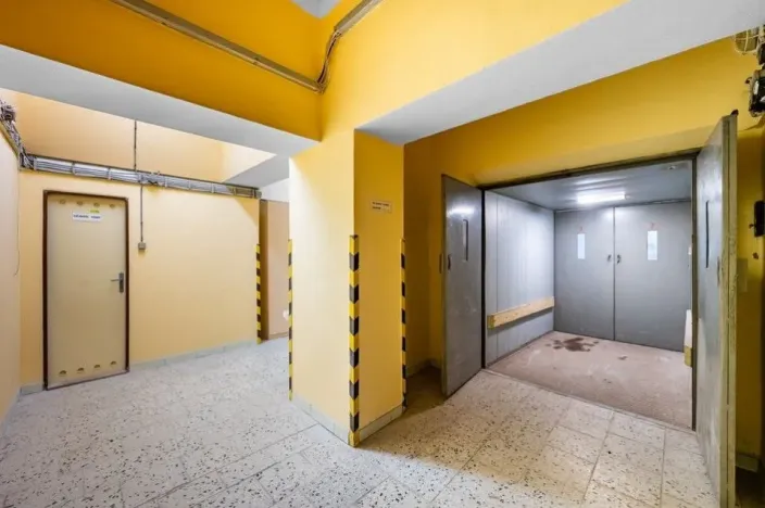 Prodej komerční nemovitosti, Klášterec nad Ohří, Chomutovská, 1350 m2