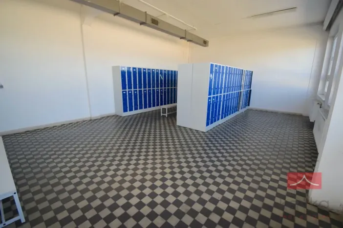 Pronájem komerční nemovitosti, Jindřichův Hradec - Otín, 1850 m2