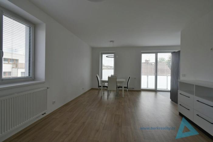 Pronájem bytu 2+kk, Nová Paka, P. Bezruče, 67 m2