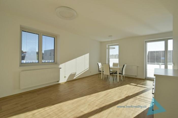 Pronájem bytu 2+kk, Nová Paka, P. Bezruče, 67 m2