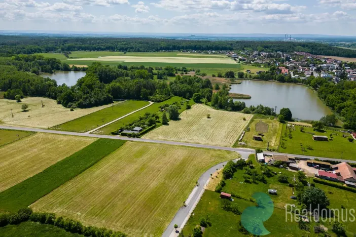 Prodej pozemku pro bydlení, Hradec Králové, 6111 m2