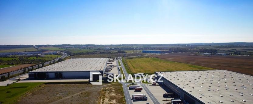 Pronájem skladu, Chrášťany, 5100 m2