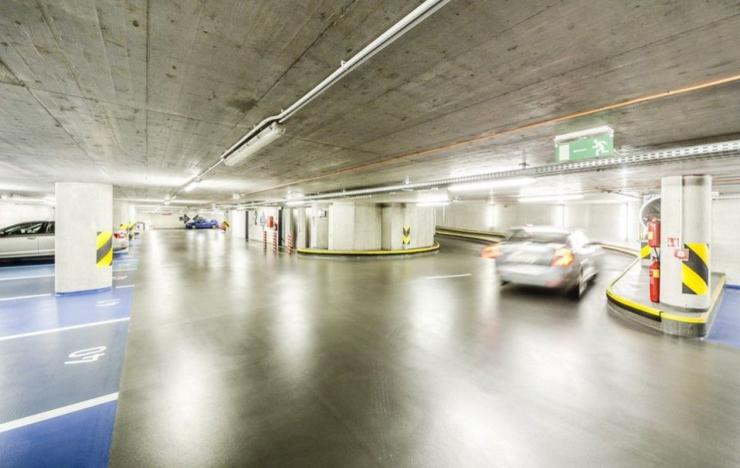 Pronájem kanceláře, Praha - Hlubočepy, Nádražní, 539 m2