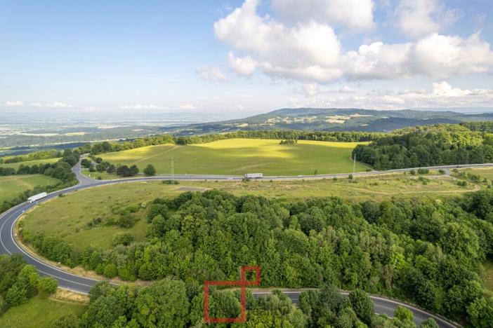 Prodej pozemku pro komerční výstavbu, Lipina, 35315 m2