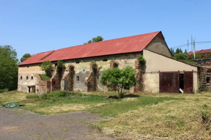 Prodej komerční nemovitosti, Rtyně nad Bílinou - Malhostice, 10657 m2