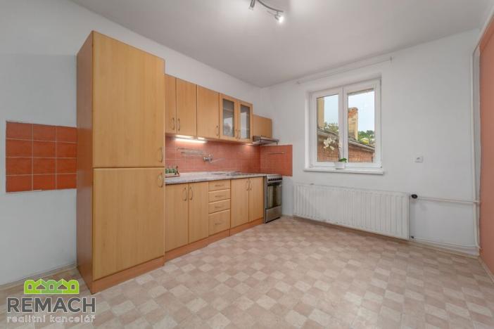 Prodej obchodního prostoru, Vlčnov, 670 m2