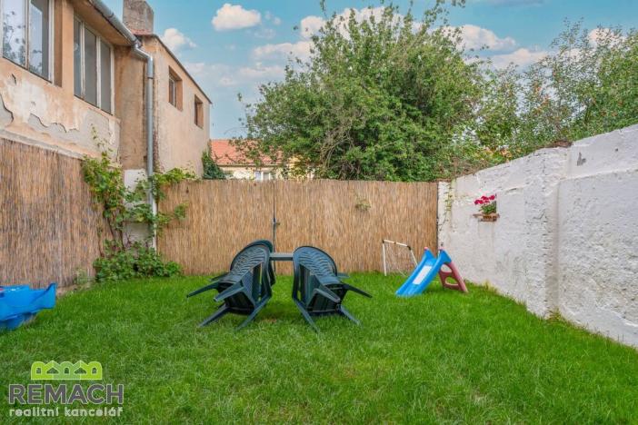 Prodej obchodního prostoru, Vlčnov, 670 m2