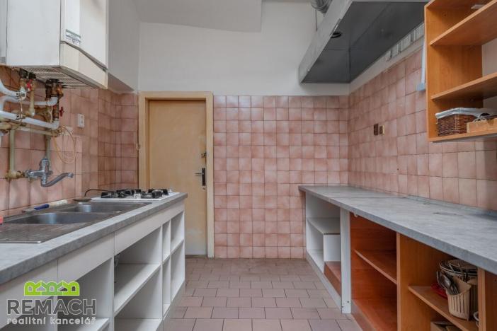 Prodej obchodního prostoru, Vlčnov, 670 m2