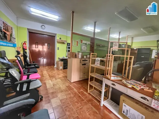 Prodej komerční nemovitosti, Domažlice, Husova třída, 514 m2