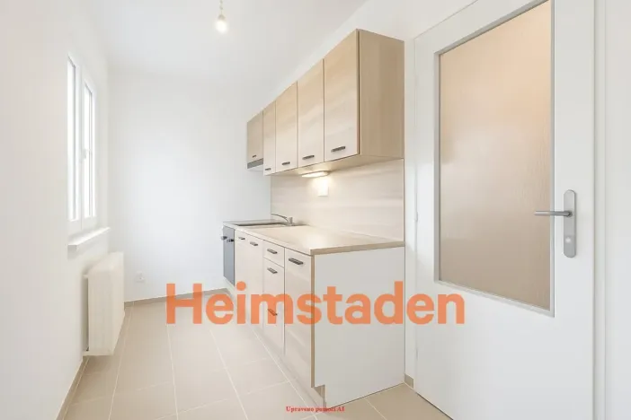 Pronájem bytu 1+kk, Havířov - Město, Národní třída, 24 m2