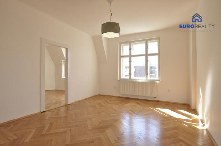 Prodej bytu 3+1, Praha - Staré Město, Michalská, 98 m2