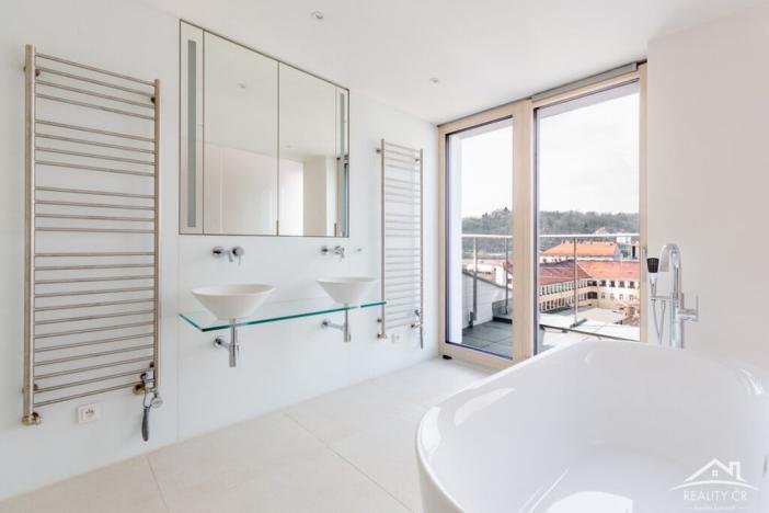 Prodej bytu 4+kk, Praha - Smíchov, Na Valentince, 156 m2