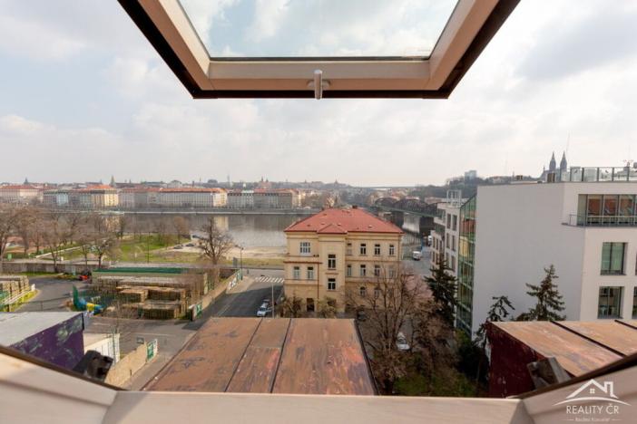 Prodej bytu 4+kk, Praha - Smíchov, Na Valentince, 156 m2