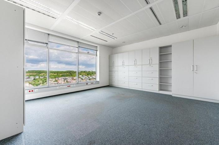 Pronájem kanceláře, Praha - Stodůlky, Bucharova, 280 m2