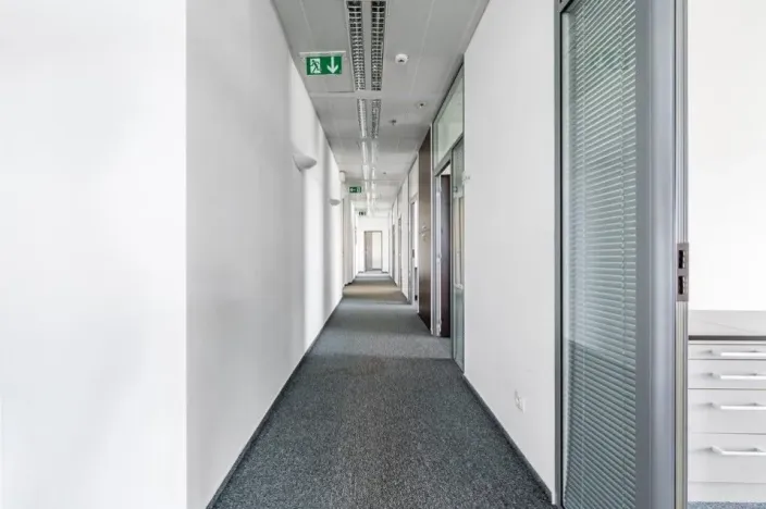 Pronájem kanceláře, Praha - Stodůlky, Bucharova, 280 m2