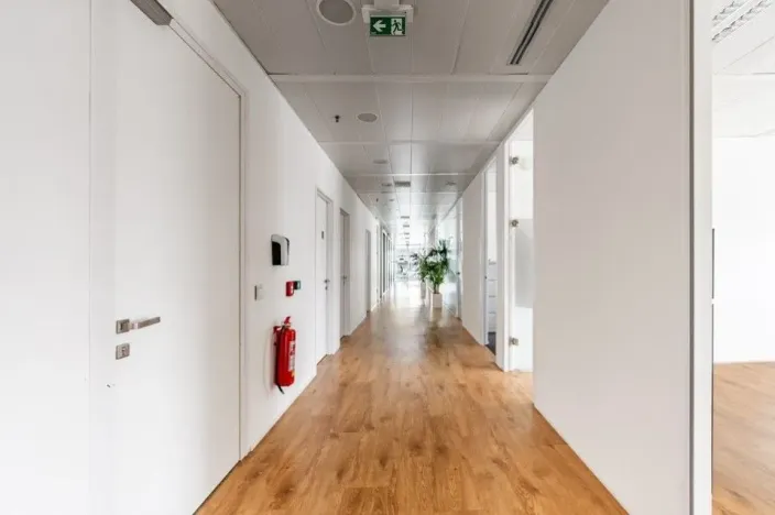 Pronájem kanceláře, Praha - Stodůlky, Bucharova, 500 m2