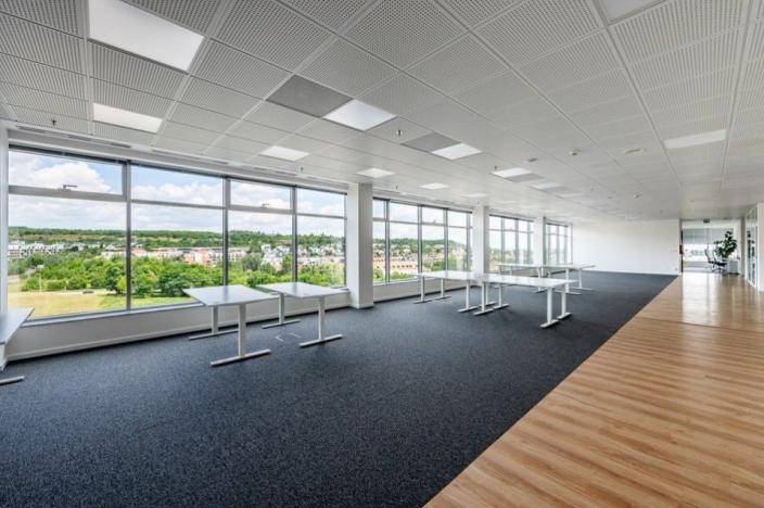 Pronájem kanceláře, Praha - Stodůlky, Bucharova, 487 m2