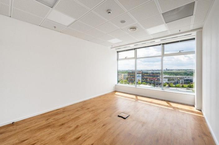 Pronájem kanceláře, Praha - Stodůlky, Bucharova, 487 m2