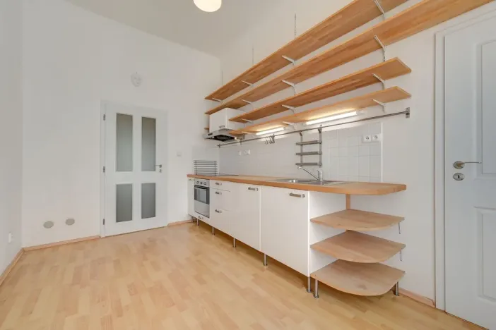 Pronájem bytu 1+1, Praha - Vinohrady, Bořivojova, 41 m2