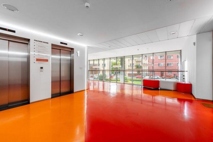 Pronájem kanceláře, Praha - Nusle, Doudlebská, 974 m2