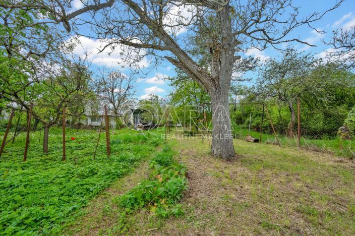 Prodej zahrady, Brno - Jundrov, 1037 m2