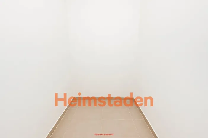 Pronájem bytu 1+kk, Havířov - Město, Hlavní třída, 37 m2