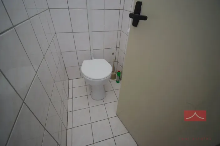 Pronájem kanceláře, Pelhřimov, Pražská, 82 m2