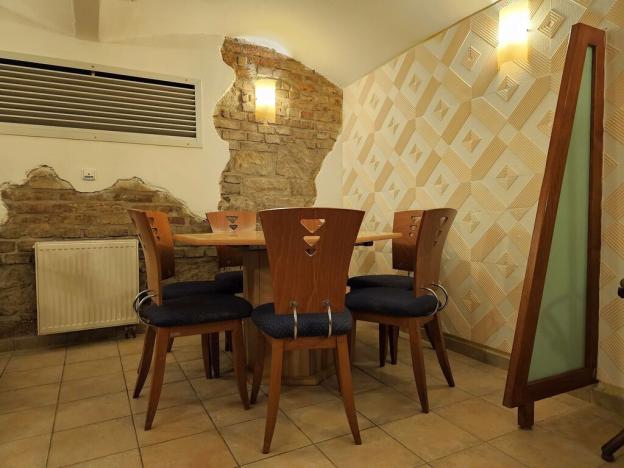 Prodej obchodního prostoru, Plzeň, Sladkovského, 156 m2