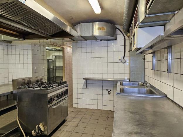 Prodej obchodního prostoru, Plzeň, Sladkovského, 156 m2