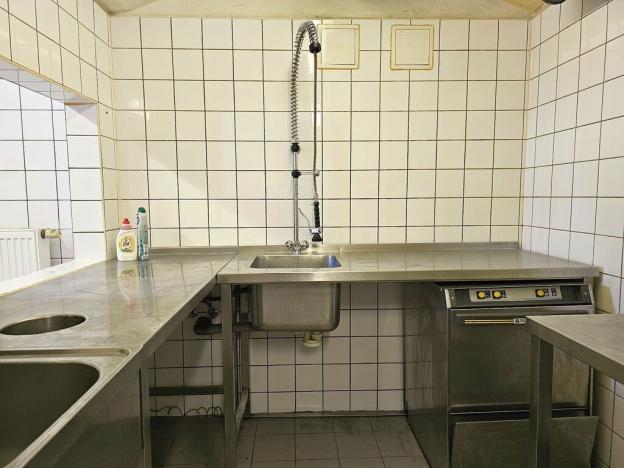 Prodej obchodního prostoru, Plzeň, Sladkovského, 156 m2