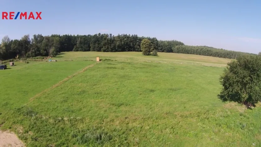 Prodej pozemku pro bydlení, Pertoltice, 4488 m2