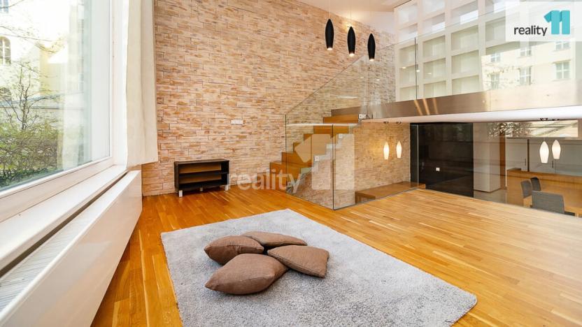 Pronájem bytu 2+kk, Praha - Nové Město, Senovážné náměstí, 104 m2