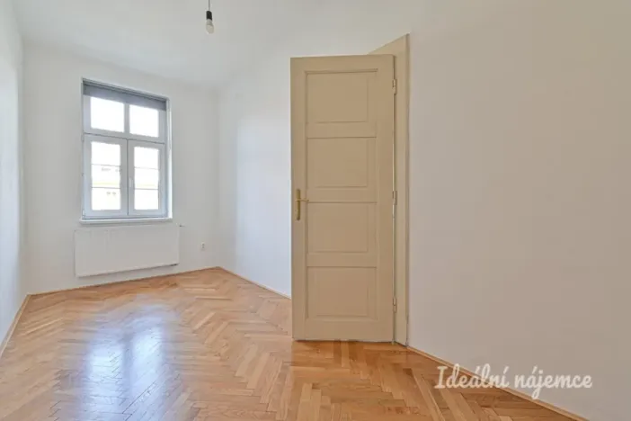 Pronájem bytu 3+1, Brno - Královo Pole, Ruská, 82 m2