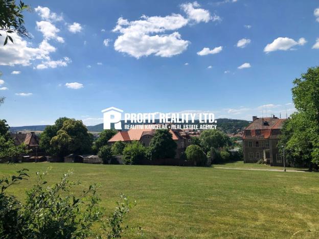 Prodej pozemku pro bydlení, Králův Dvůr - Karlova Huť, 775 m2