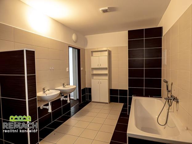 Pronájem bytu 3+kk, Náchod, Kamenice, 97 m2