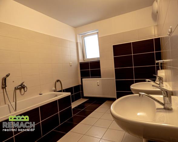 Pronájem bytu 3+kk, Náchod, Kamenice, 97 m2