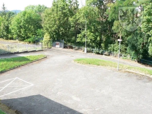 Prodej komerční nemovitosti, Velké Hydčice, 1100 m2