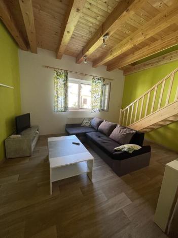 Pronájem bytu 3+1, Jivno, 80 m2