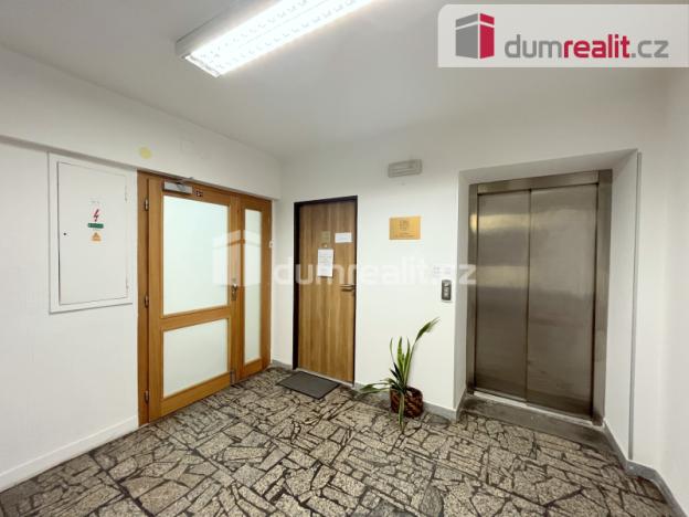 Pronájem kanceláře, České Budějovice - České Budějovice 1, Karla IV., 24 m2