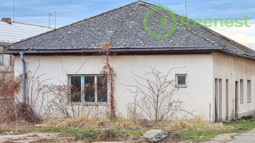 Pronájem skladu, Chlumec nad Cidlinou, Gollova, 45000 m2