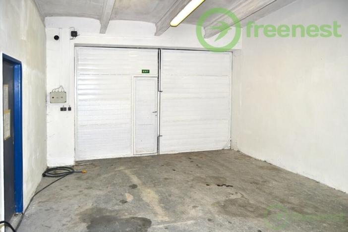 Prodej výrobních prostor, Chlumec nad Cidlinou, 517 m2