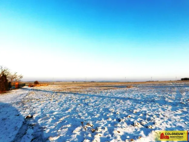 Prodej pozemku pro komerční výstavbu, Znojmo, 22332 m2