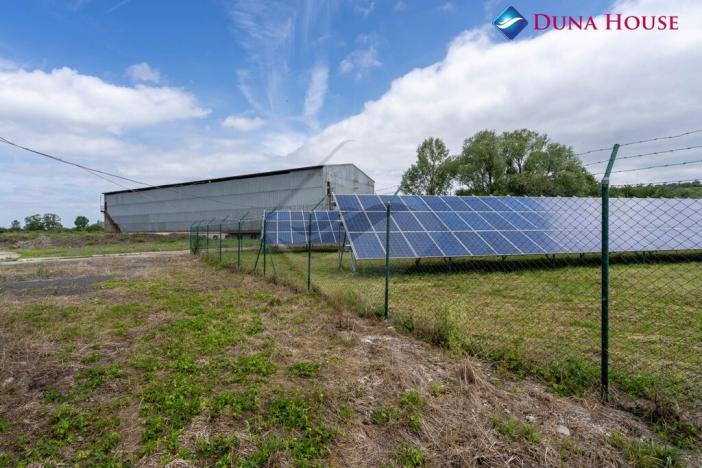 Prodej komerčního pozemku, Nedomice, 22700 m2